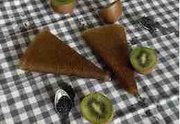 Kivių ir žaliosios arbatos pastilė