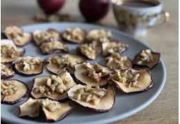 Džiovinti obuoliai su riešutais